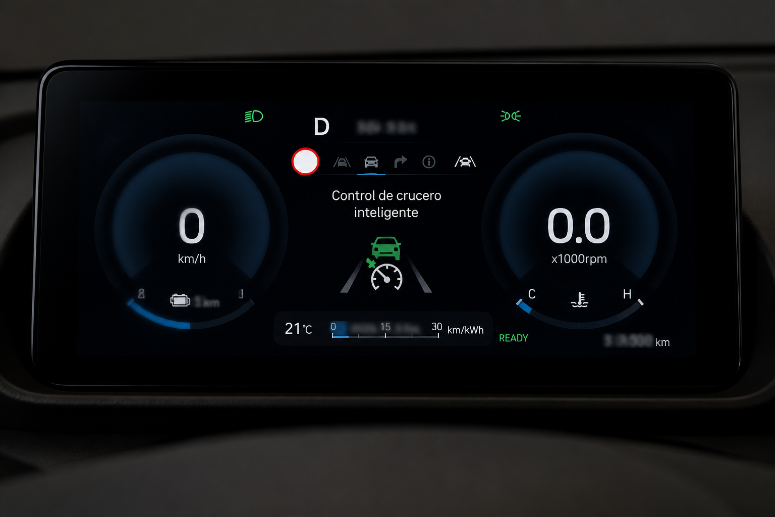 Cuadro digital del Inster mostrando el icono del control de crucero inteligente con valores desenfocados