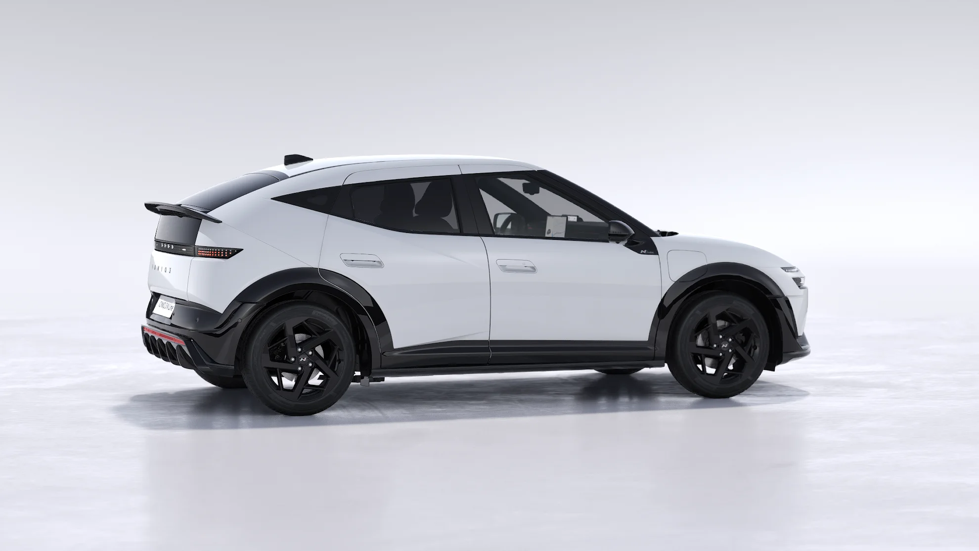Vista 32 de 35 del giro 360 del Hyundai IONIQ 3